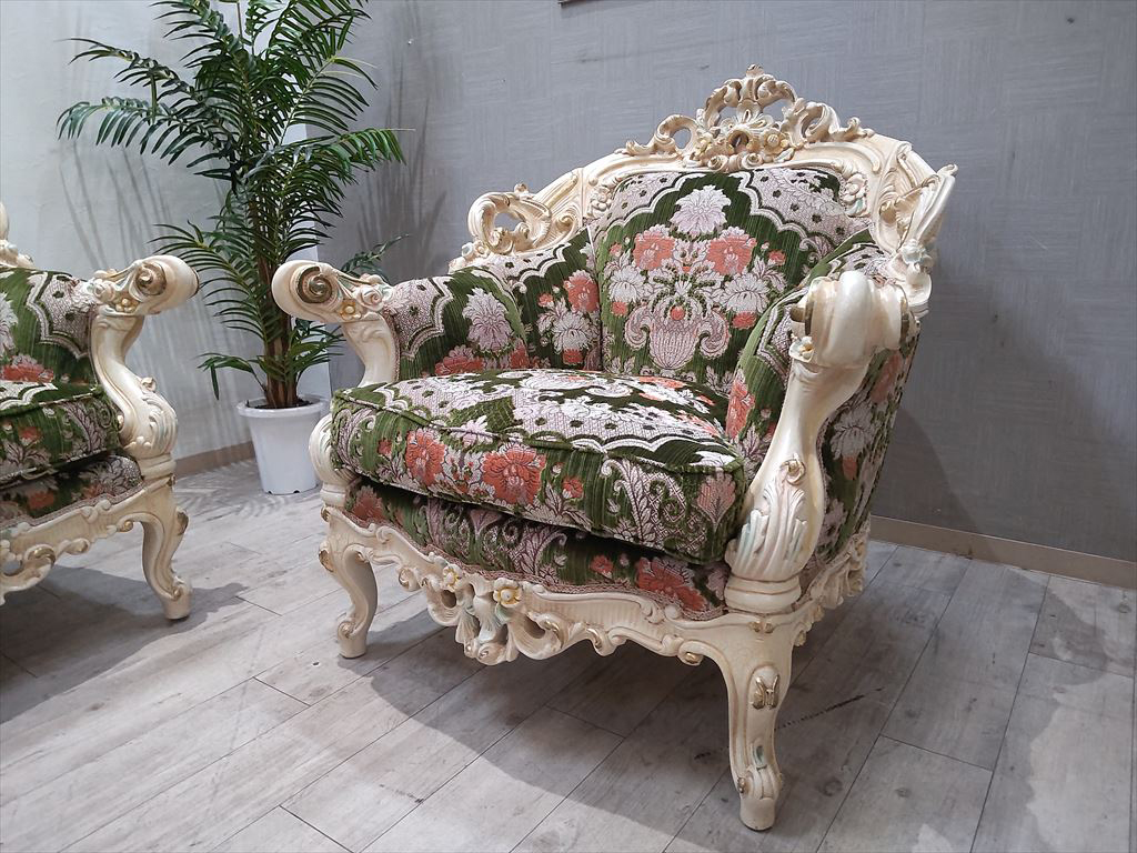 イタリア製RIO FURNITURE⁄リオファニチャー ロココ様式最高峰センター